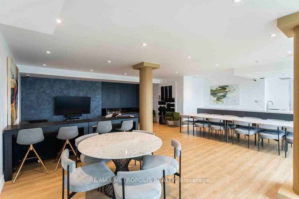55 East Liberty Street 507, Toronto, ON M6K 3P9 – photo 3