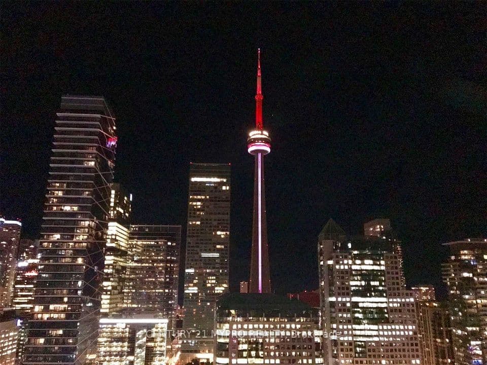 30 Nelson Street 2306, Toronto, ON M5V 0H5 – photo 3