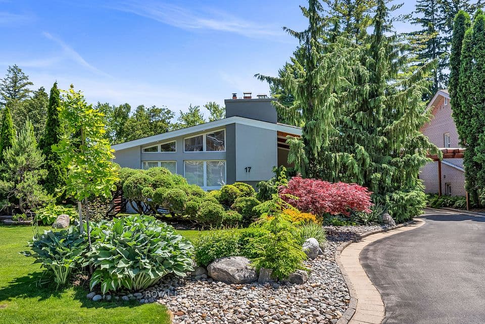 17 Kestell Lane, Toronto, ON M3A 2Z2 – main photo