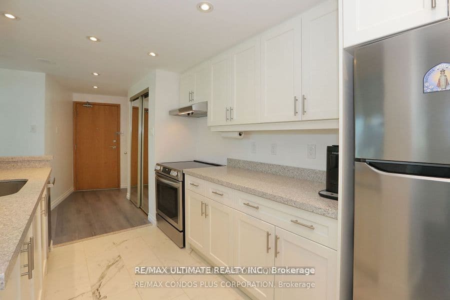 77 Harbour Square 601, Toronto, ON M5J 2S2 – photo 3