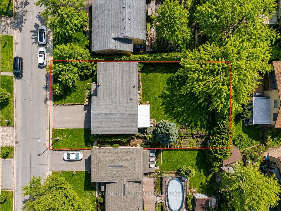333 Pleasant Avenue, Toronto, ON M2R 2R3 – photo 2