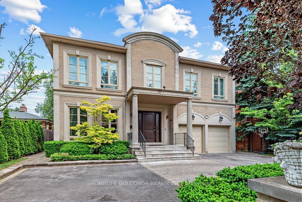 164 Owen Boulevard, Toronto, ON M2P 1G7 – photo 2