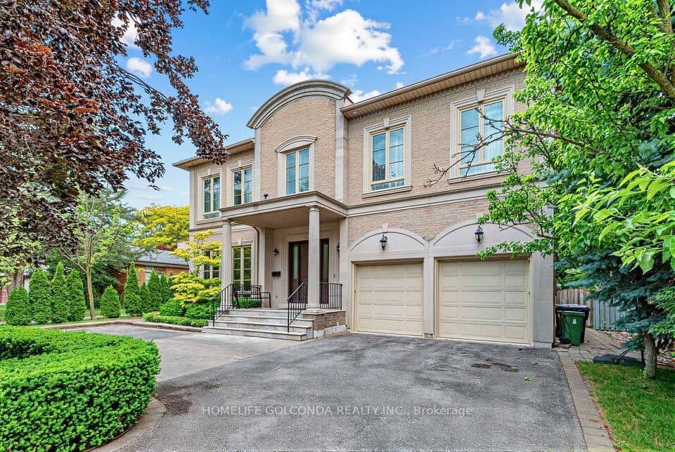 164 Owen Boulevard, Toronto, ON M2P 1G7 – main photo