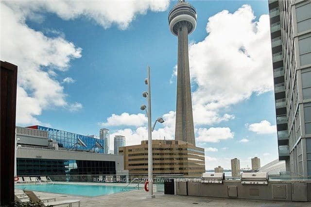 300 Front Street 601, Toronto, ON M5V 0E9 – photo 3