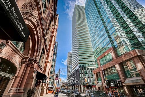 25 Richmond Street E 1509, Toronto, ON M5C 0A6 – photo 2