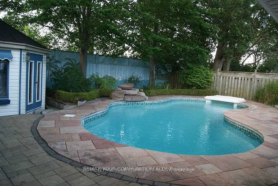 56 Willesden Road, Toronto, ON M2H 1V7 – photo 3