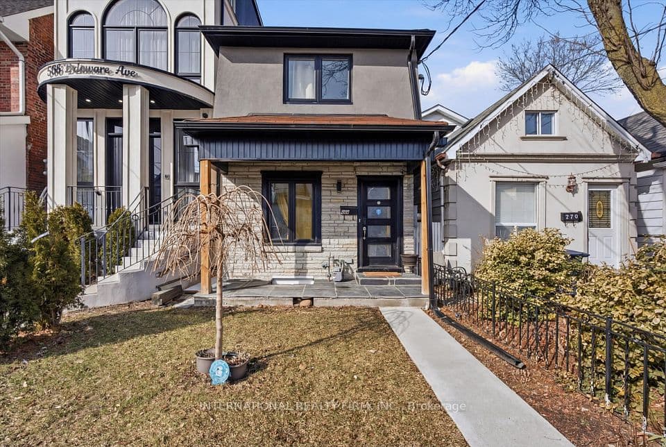 568 Delaware Avenue N, Toronto, ON M6H 2V2 – photo 2