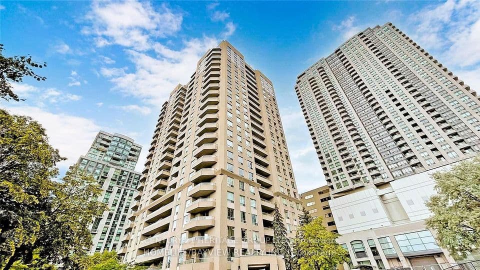 18 Hillcrest Avenue 1403, Toronto, ON M2N 6T5 – main photo