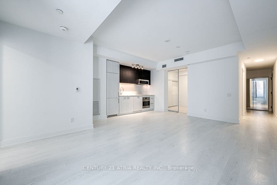 308 Jarvis Street 204, Toronto, ON M5A 2P2 – photo 3