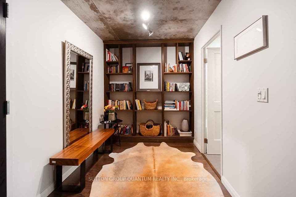 1005 King Street W 502, Toronto, ON M6K 3M8 – photo 2