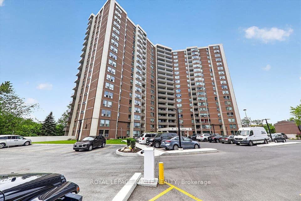 15 Vicora Link Way 208, Toronto, ON M3C 1A7 – photo 3