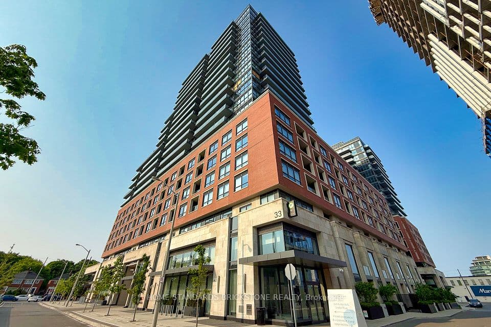 33 Frederick Todd Way 429, Toronto, ON M4G 0C9 – main photo
