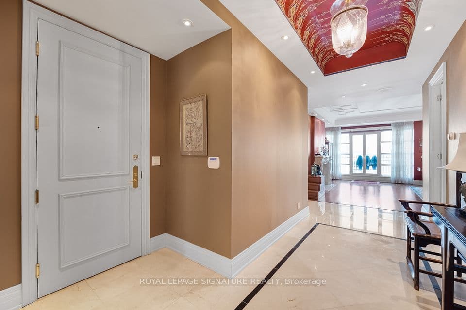 33 Delisle Avenue 1004, Toronto, ON M4V 3C7 – photo 2