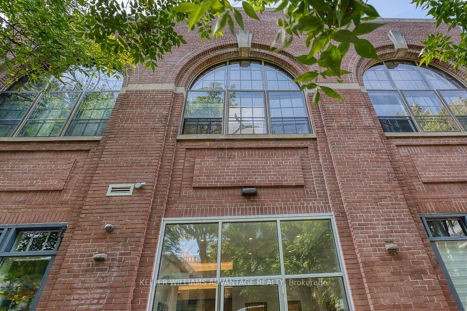 264 Seaton Street 206, Toronto, ON M5A 2T4 – photo 3