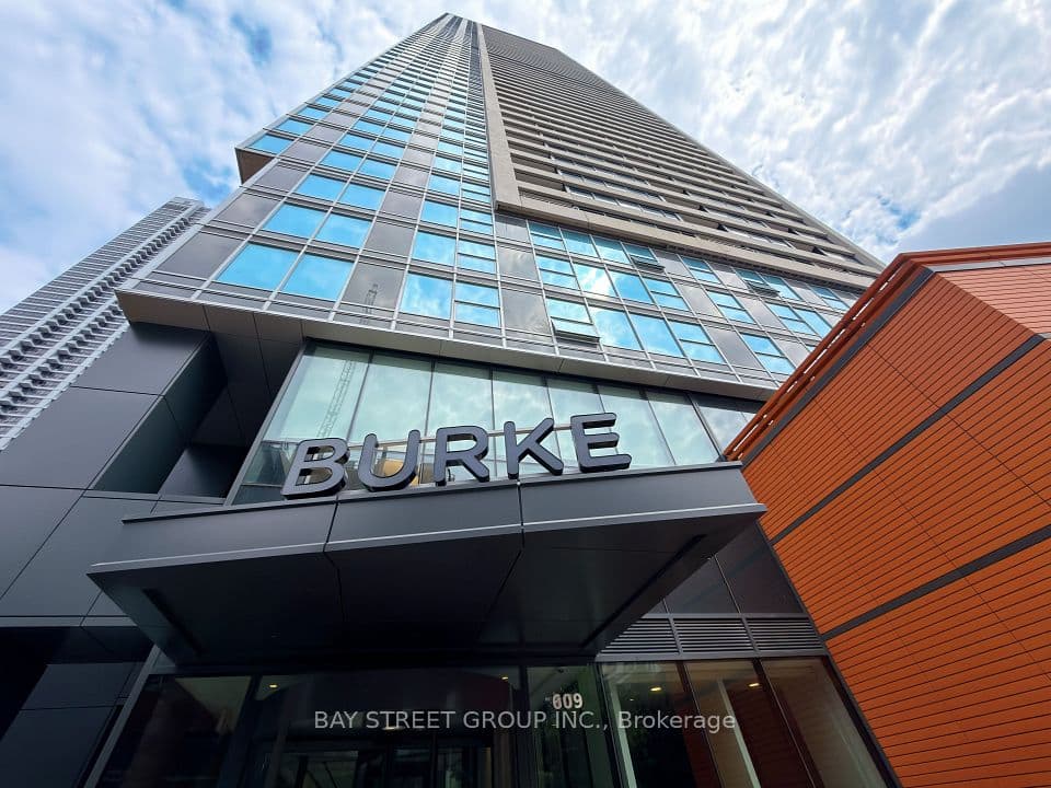609 Sherbourne Street 1211, Toronto, ON M4X 0A4 – main photo