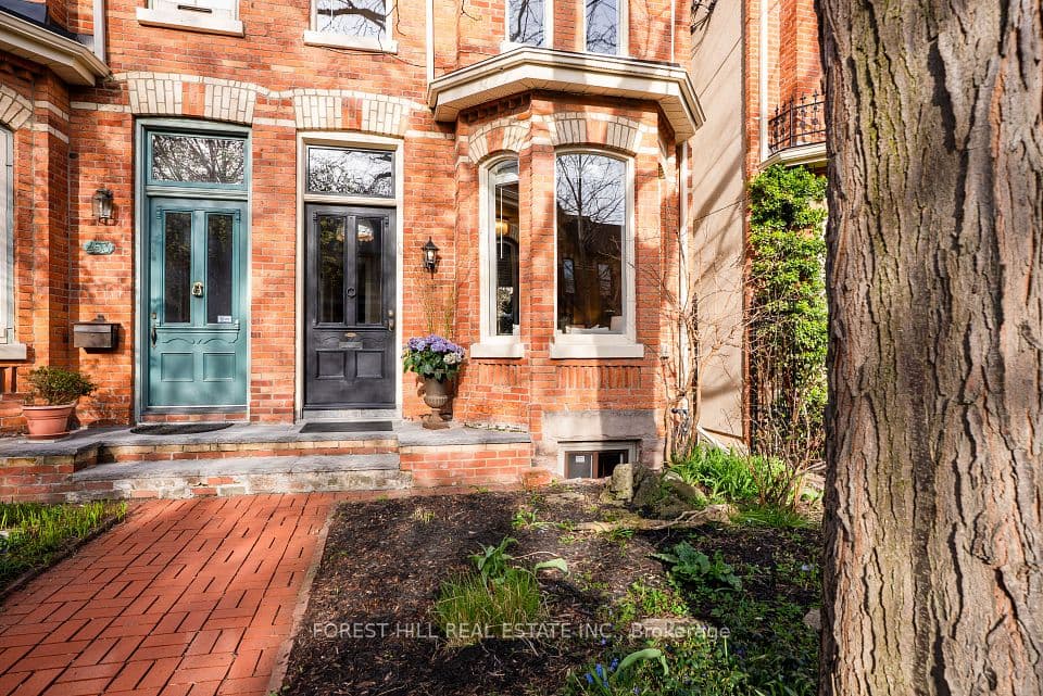 451 Sackville Street, Toronto, ON M4X 1T3 – photo 3