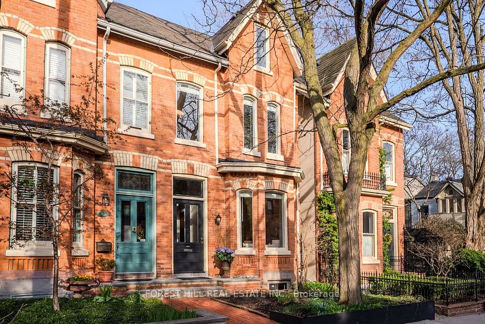 451 Sackville Street, Toronto, ON M4X 1T3 – photo 2