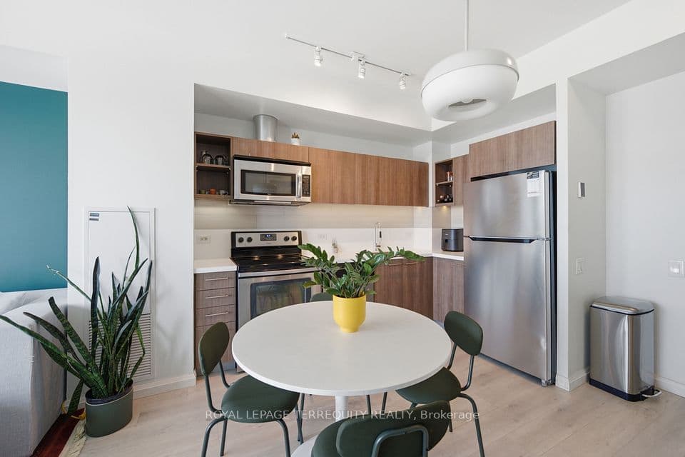 70 Distillery Lane 2107, Toronto, ON M5A 0E3 – photo 3