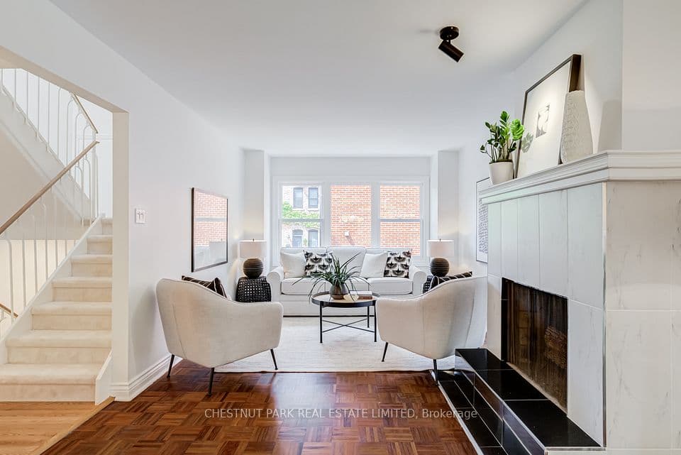41 Spruce Street 9, Toronto, ON M5A 2H8 – photo 3
