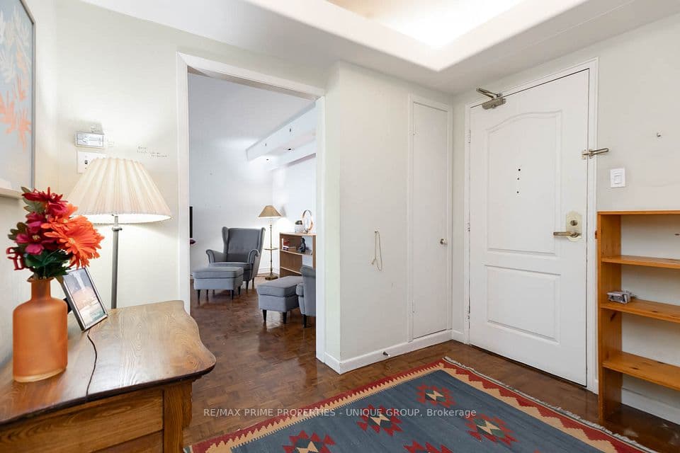 21 Dale Avenue 644, Toronto, ON M4W 1K3 – photo 3