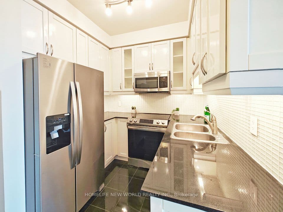 18 Holmes Avenue Lph07, Toronto, ON M2N 0E1 – photo 3