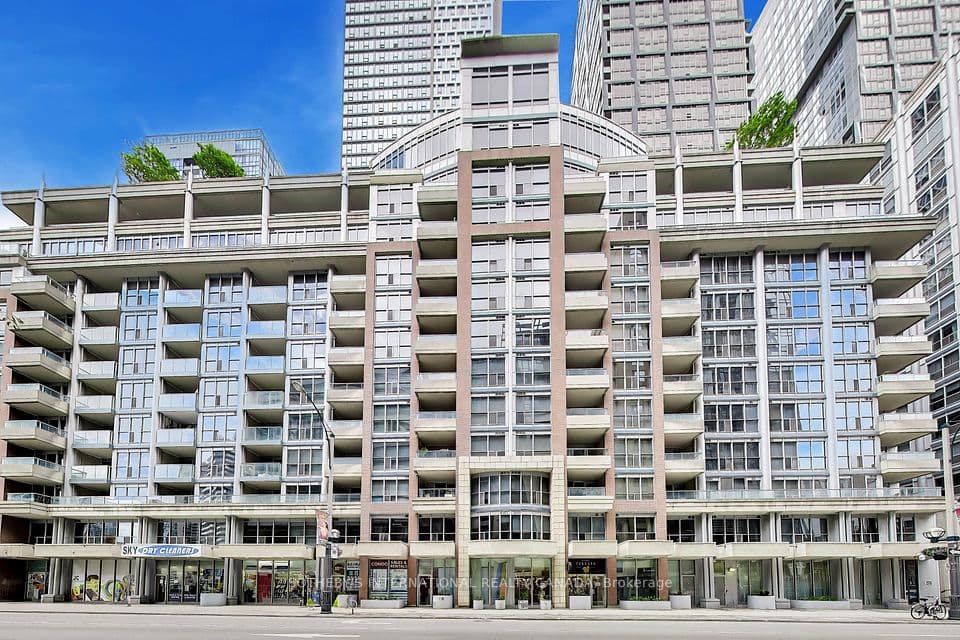 270 Wellington Street W 1005, Toronto, ON M5V 3P5 – photo 2