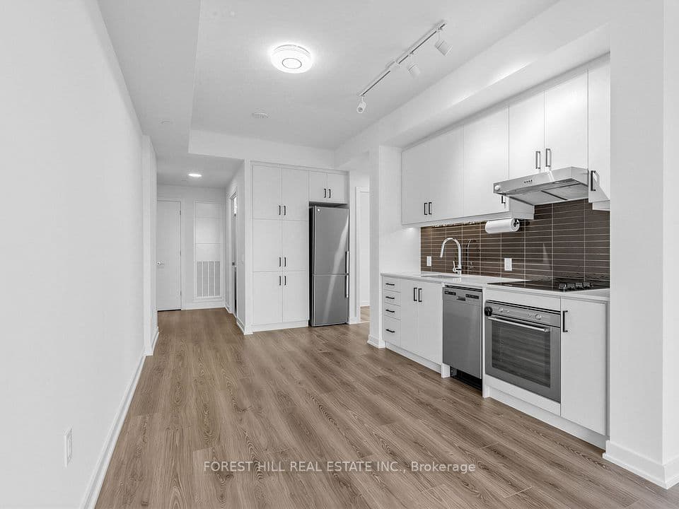 9 Tecumseth Street 807, Toronto, ON M5V 0S5 – photo 3