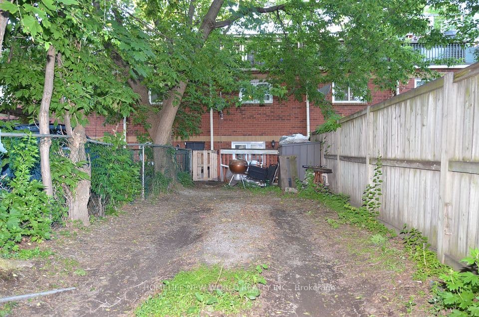 125 Harrison Street, Toronto, ON M6J 2A2 – photo 3