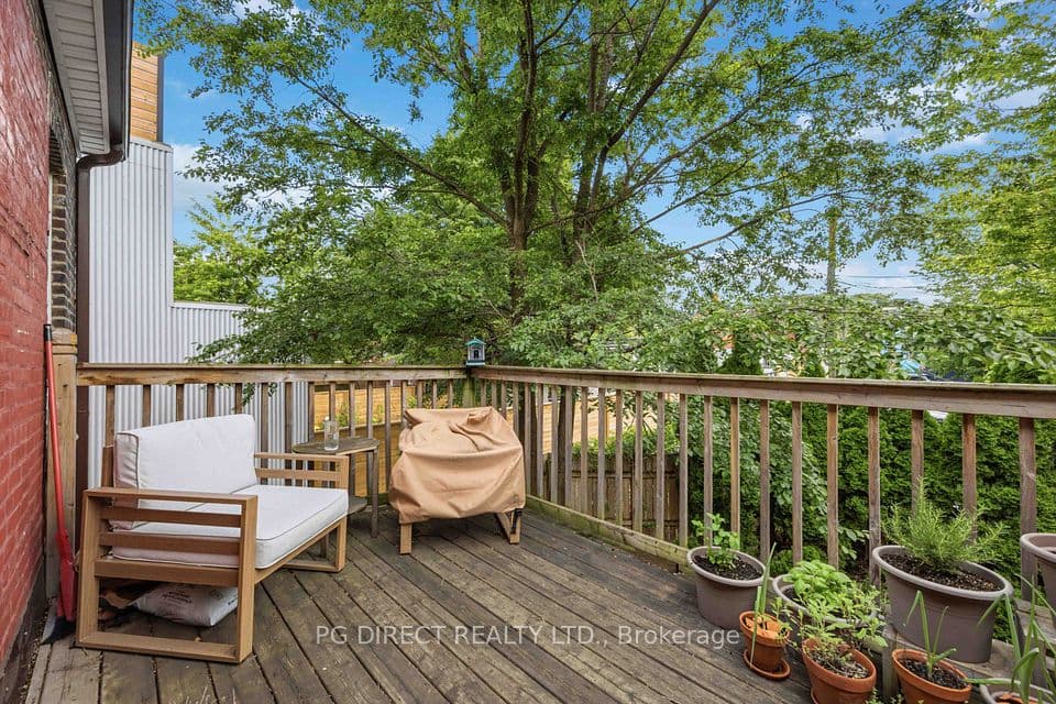 486 Montrose Avenue, Toronto, ON M6G 3H1 – photo 3