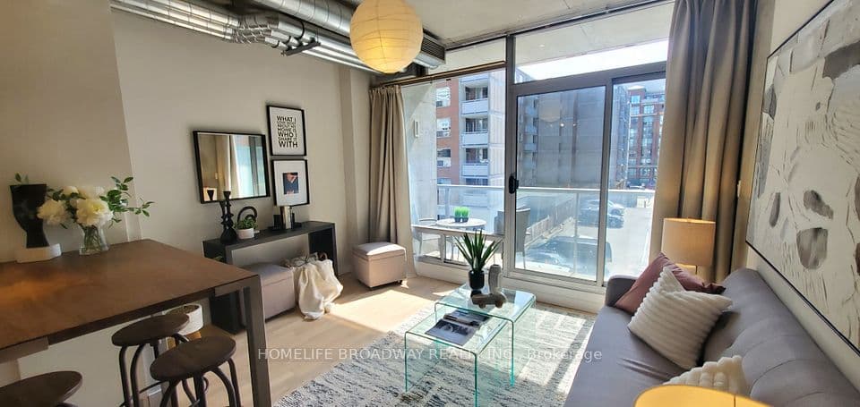 169 John Street 303, Toronto, ON M5T 1X3 – main photo
