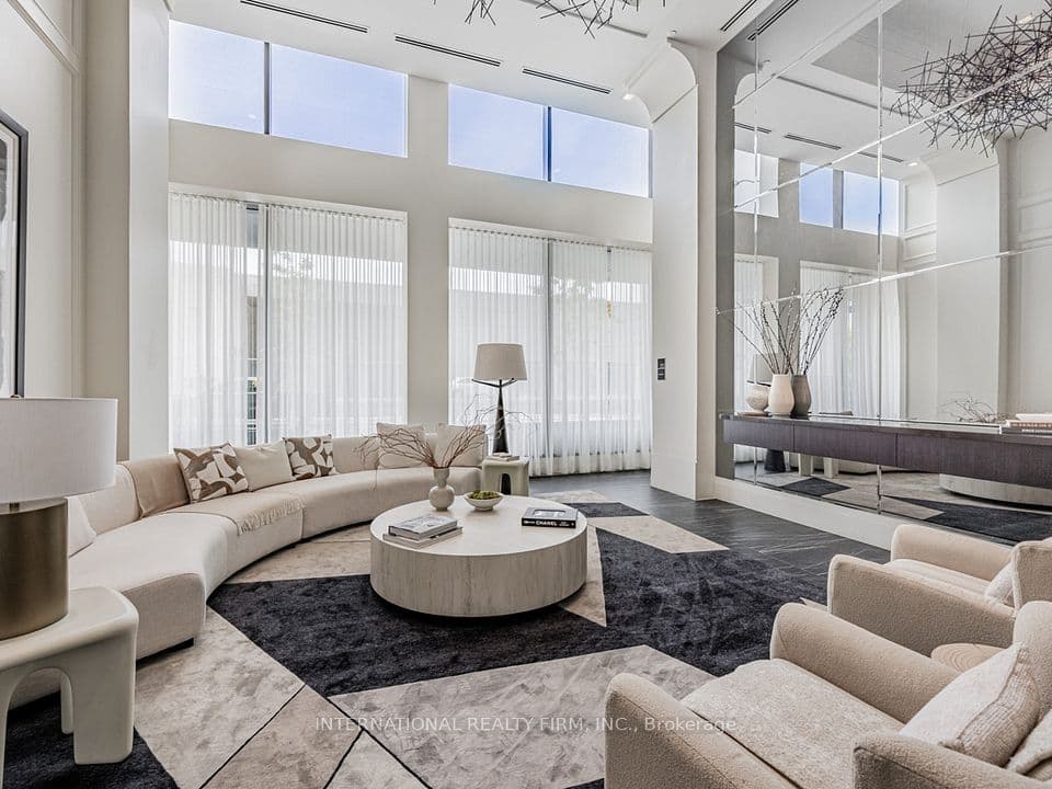 33 Frederick Todd Way W 207, Toronto, ON M4G 0C9 – photo 2