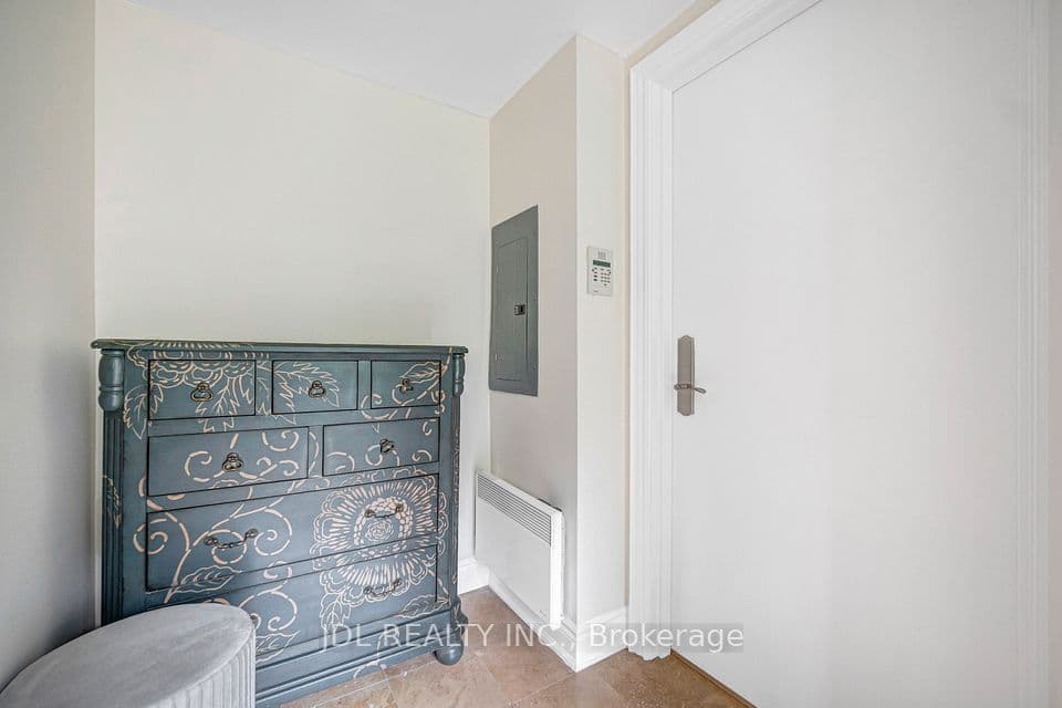 761 Bay Street TH07, Toronto, ON M5G 2R2 – photo 3