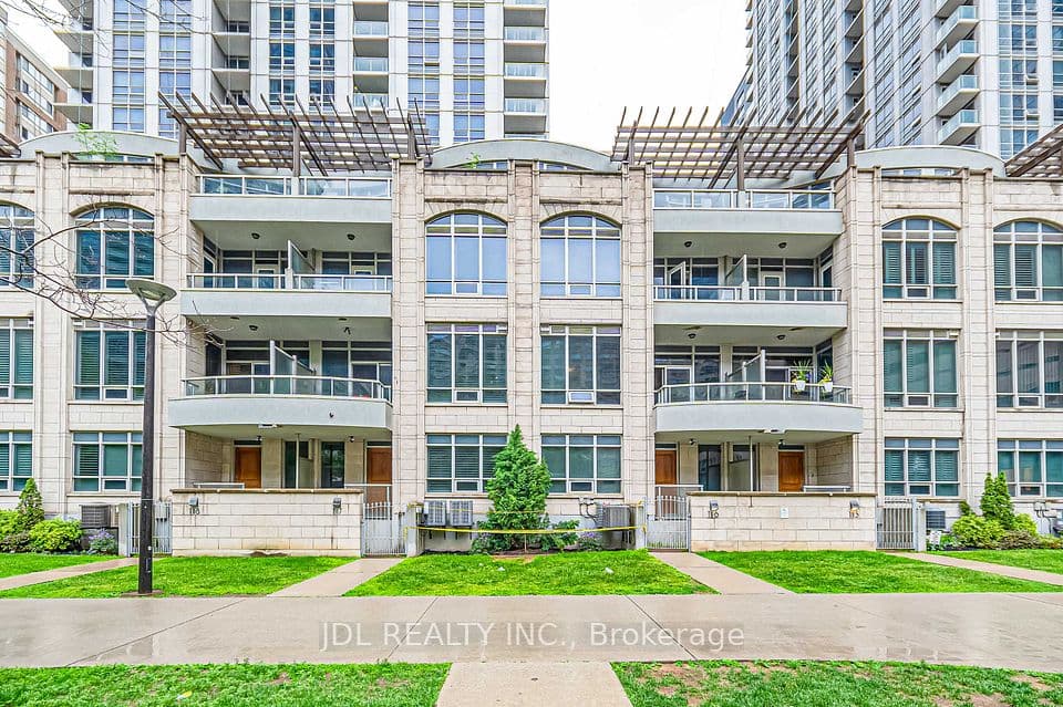 761 Bay Street TH07, Toronto, ON M5G 2R2 – main photo