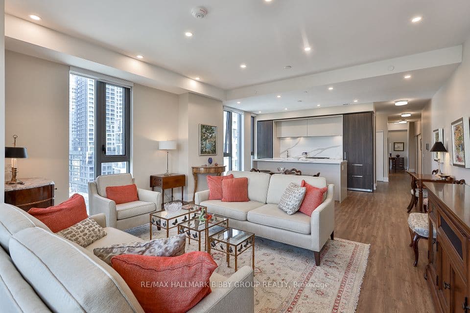 1 Hillsdale Avenue W 902, Toronto, ON M4S 0E5 – photo 2