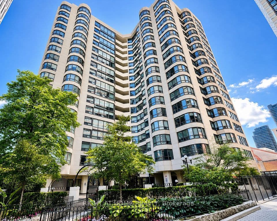 25 Maitland Street W 1001, Toronto, ON M4Y 2W1 – main photo