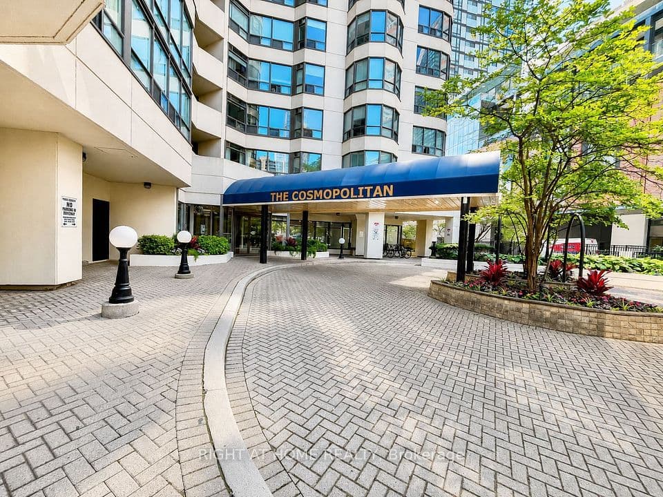 25 Maitland Street W 1001, Toronto, ON M4Y 2W1 – photo 3