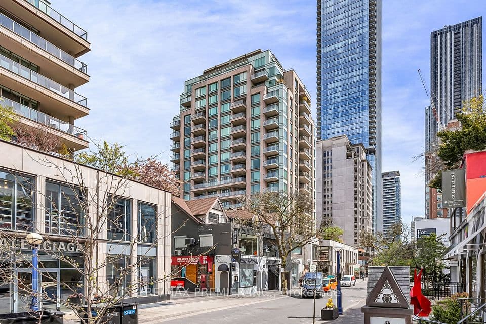 80 Yorkville Avenue 502, Toronto, ON M5R 2C2 – photo 3
