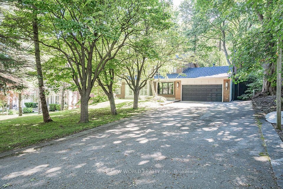 1 Campbell Crescent, Toronto, ON M2P 1P1 – photo 3