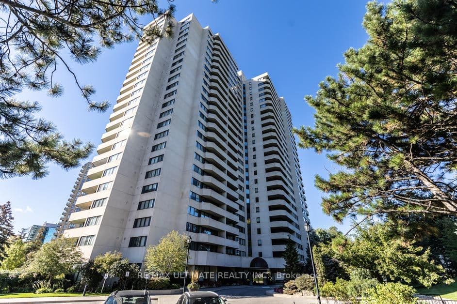 75 Wynford Heights Crescent 2504, Toronto, ON M3C 3H9 – main photo