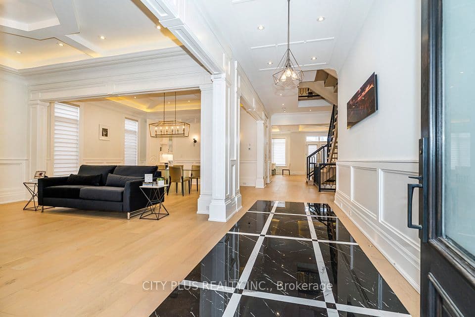 169 Old Forest Hill Road, Toronto, ON M6C 2G7 – photo 3