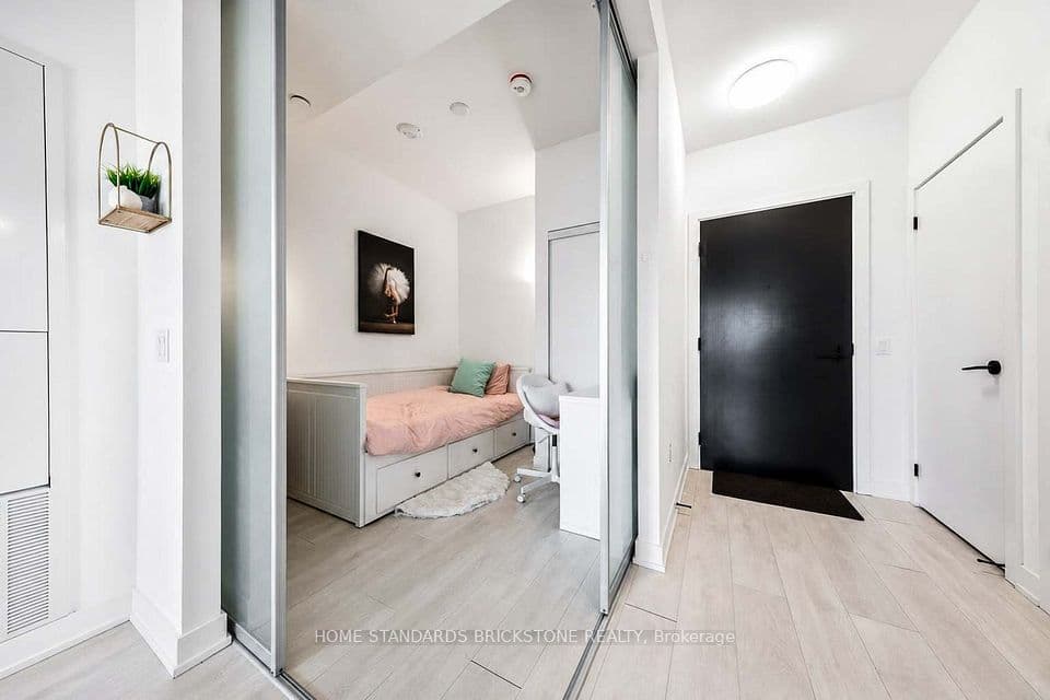 117 Broadway Avenue 1705, Toronto, ON M4P 1V3 – photo 3