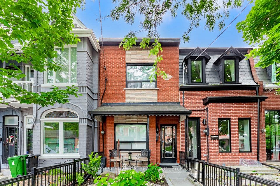11 Alma Avenue, Toronto, ON M6J 1N2 – main photo