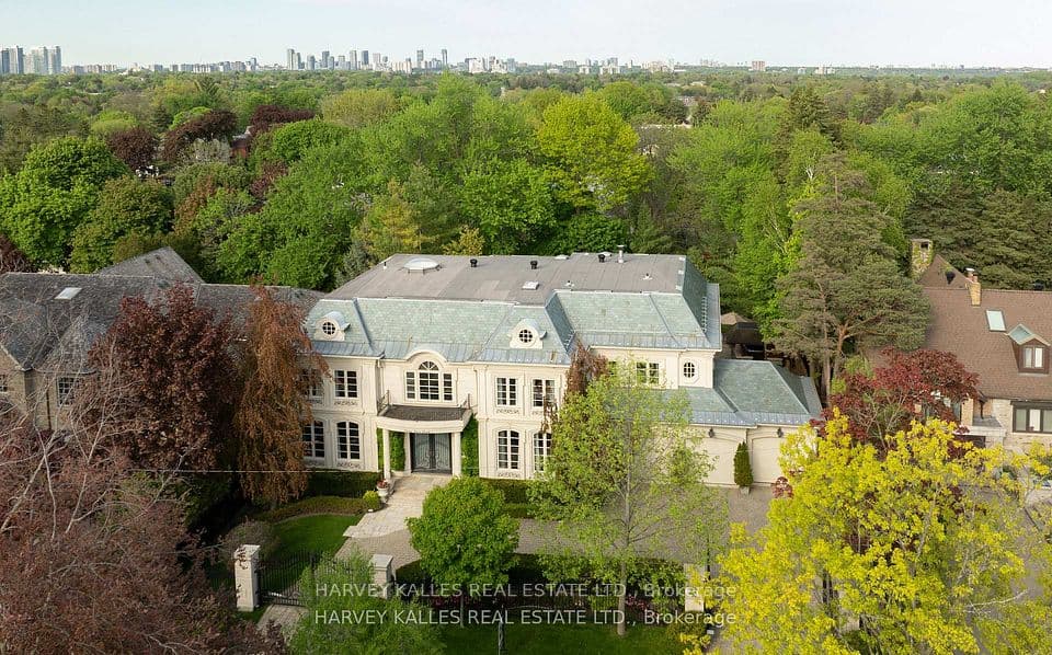 11 Doon Road, Toronto, ON M2L 1M1 – main photo
