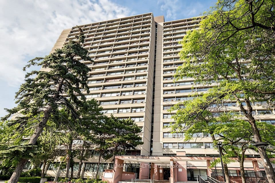 100 Leeward Glenway 701, Toronto, ON M3C 2Z1 – photo 2