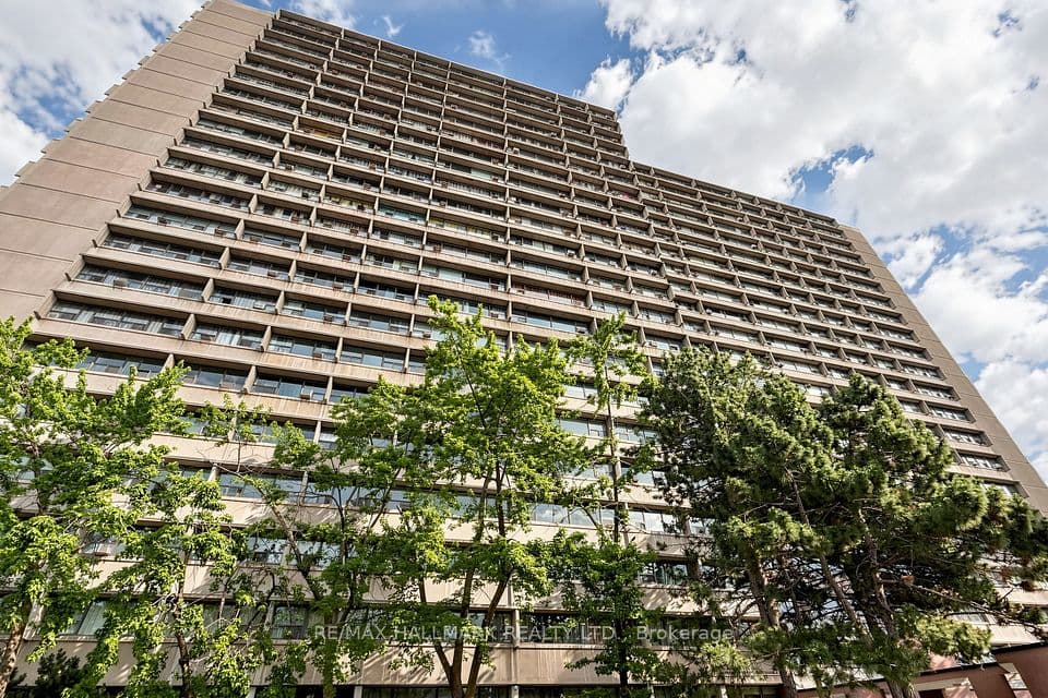 100 Leeward Glenway 701, Toronto, ON M3C 2Z1 – photo 3