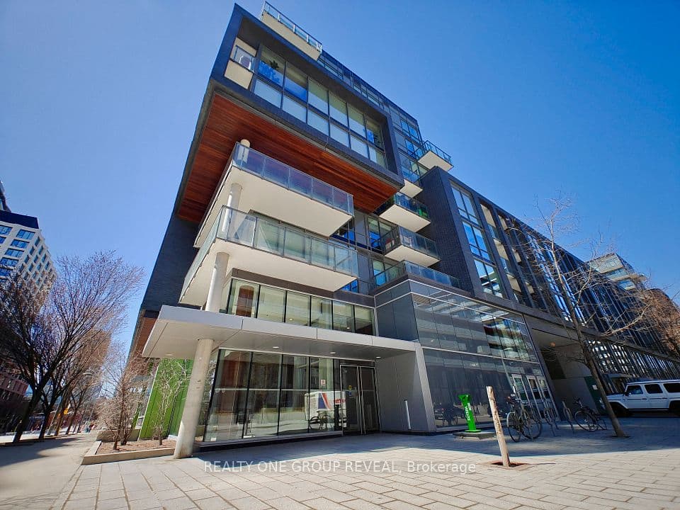455 Front Street E 213S, Toronto, ON M5A 0G2 – main photo