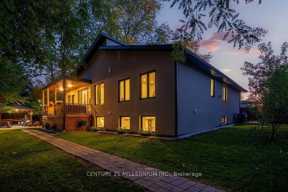12 Legato Court, Toronto, ON M3B 1L7 – photo 3