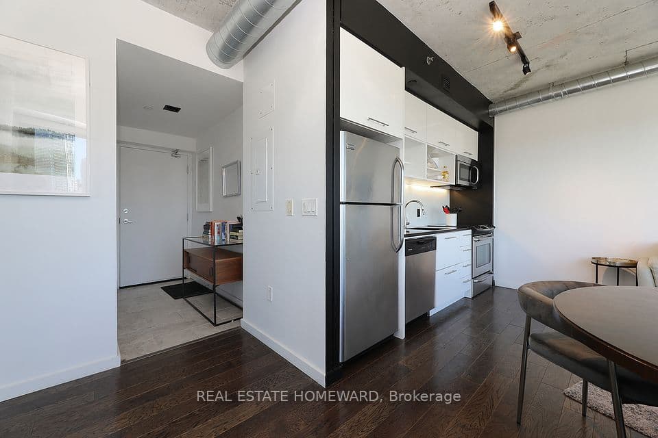 51 Trolley Crescent 603, Toronto, ON M5A 0E9 – photo 3