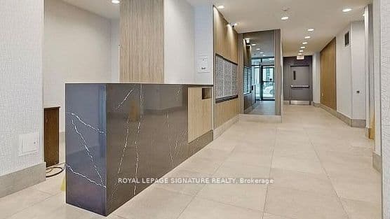 140 Bathurst Street 207, Toronto, ON M5V 3N8 – photo 3