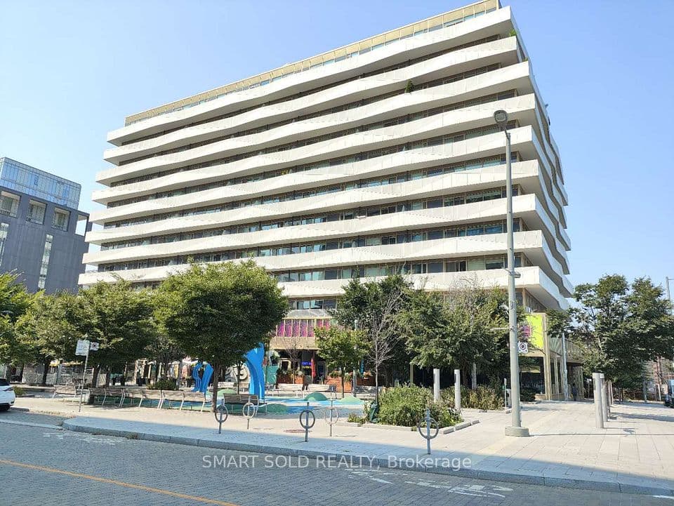60 Tannery Road 905, Toronto, ON M5A 0S8 – main photo